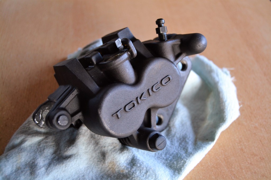 DSC_0001.JPG (1.19 MiB) 6663 mal betrachtet Bremssattel