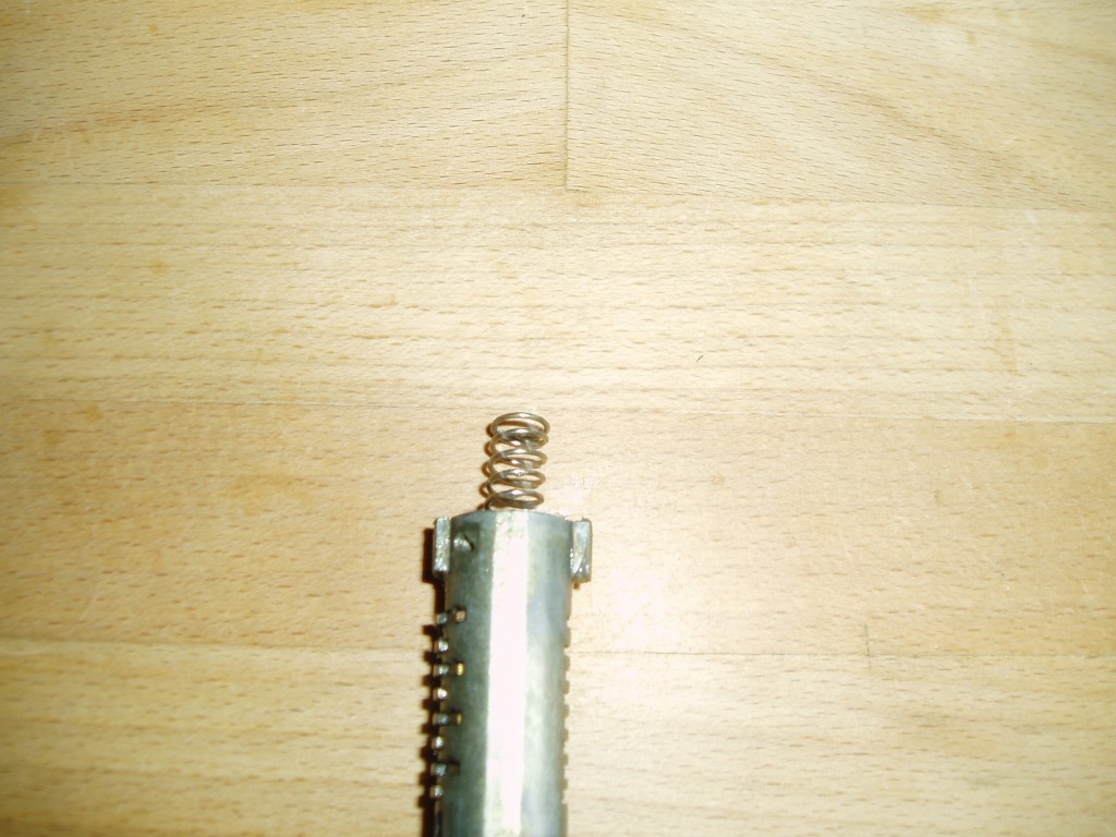 P7150013.JPG (920.81 KiB) 6655 mal betrachtet feder nicht verlieren...