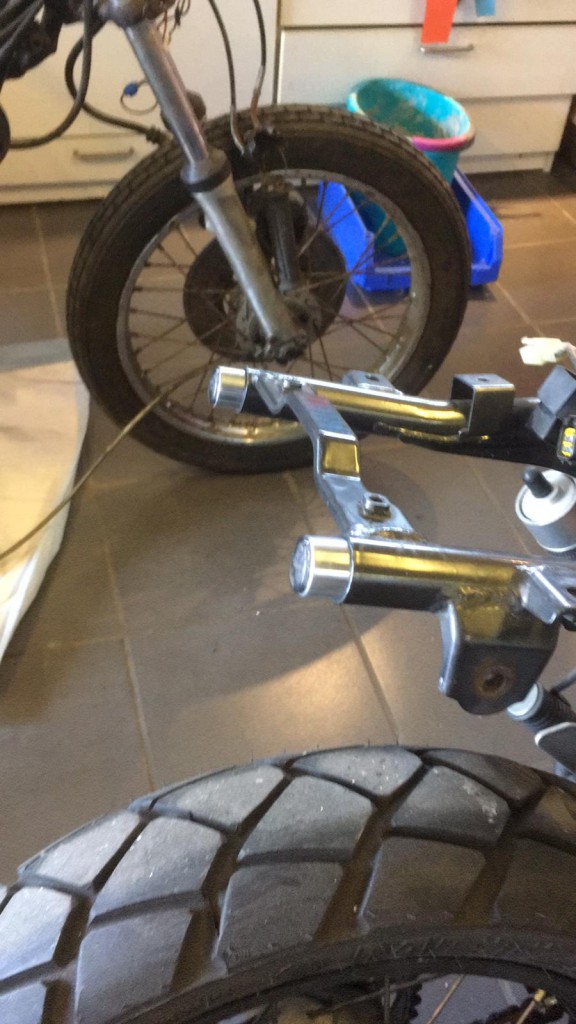 xF5.jpg (166.74 KiB) 17999 mal betrachtet LED Blinker im Rahmen integriert